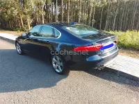 Usado Jaguar XF Prestige 180 CV (132 kW) 2018 Azul Berlina