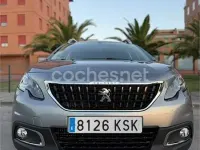 Usado Peugeot 2008 Style 100 CV (73 kW) 2018 Gris / plata SUV