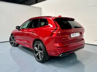 Usado Volvo XC60 R-Design 350 CV (257 kW) 2021 Rojo SUV