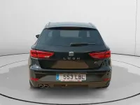 Usado Seat Leon FR 150 CV (110 kW) 2019 Negro Utilitario
