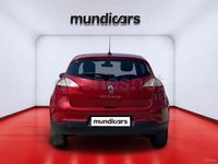 Usado Renault Mégane Dynamique 140 CV (102 kW) 2010 Rojo Berlina