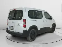 Usado Peugeot Rifter Business-Line 102 CV (75 kW) 2023 Blanco Monovolumen