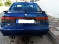 Usado Seat Toledo Stella 110 CV (80 kW) 1999 Azul Berlina