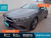 Usado Mercedes CLA200 Shooting Brake 150 CV (110 kW) 2019 Gris / plata Familiar