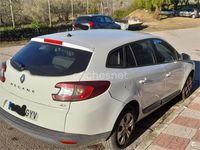 Usado Renault Mégane Dynamique 105 CV (77 kW) 2010 Blanco Berlina