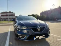 Usado Renault Mégane IV Intens 132 CV (97 kW) 2017 Azul Utilitario