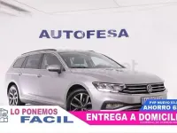 Usado VW Passat Executive 122 CV (89 kW) 2023 Gris / plata Familiar