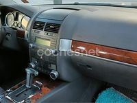 Usado VW Touareg 225 CV (165 kW) 2006 Beige SUV
