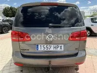 Begagnad VW Touran Advance 105 HK (77 kW) 2013 Grå Minibuss