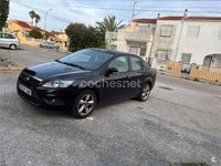 Usado Ford Focus Trend 109 CV (80 kW) 2009 Negro Berlina