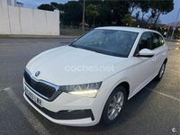 Usado Skoda Scala Ambition 95 CV (69 kW) 2022 Blanco Utilitario