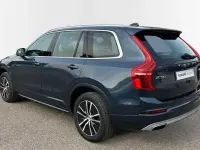 Usado Volvo XC90 Momentum 235 CV (172 kW) 2021 Azul SUV