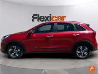 Usado Kia Niro 141 CV (103 kW) 2021 Rojo SUV