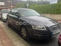 Usado Audi A6 180 CV (132 kW) 2005 Gris / plata Berlina