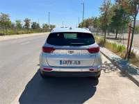 Usado Kia Sportage 135 CV (99 kW) 2016 Gris / plata SUV