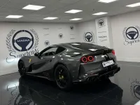 Usado Ferrari 812 799 CV (587 kW) 2020 Gris Coupe