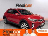 Usado Kia Stonic 100 CV (73 kW) 2024 Rojo SUV