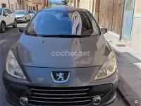 Usado Peugeot 307 110 CV (80 kW) 2007 Gris / plata Berlina