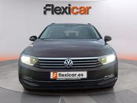 Usado VW Passat Advance 120 CV (88 kW) 2018 Verde Familiar