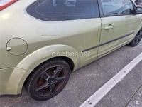 Usado Ford Focus Sport 115 CV (84 kW) 2006 Verde Berlina