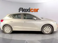 Usado Seat Ibiza Reference 80 CV (58 kW) 2023 Gris Utilitario