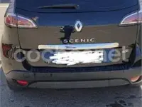 Usado Renault Scénic III Dynamique 110 CV (80 kW) 2013 Negro Monovolumen