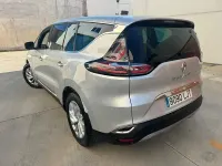 Usado Renault Espace Zen 160 CV (117 kW) 2017 Gris / plata Monovolumen
