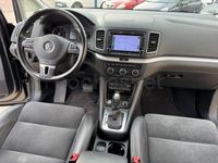 Usado VW Sharan Sport 177 CV (130 kW) 2013 Gris / plata Monovolumen