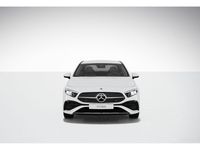 Usado Mercedes A200 AMG line 150 CV (110 kW) 2023 Blanco polar  pintura unicolor Berlina