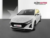Usado Hyundai i20 100 CV (73 kW) 2026 Blanco Utilitario