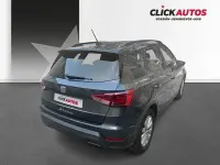 Usado Seat Arona Style 95 CV (69 kW) 2025 Gris / plata SUV