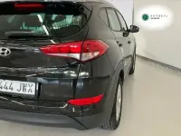 Usado Hyundai Tucson 131 CV (96 kW) 2017 Negro SUV