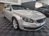 Begagnad Volvo S60 Momentum 150 HK (110 kW) 2017 Grå Sedan