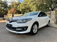 Usado Renault Mégane LIMITED 115 CV (84 kW) 2015 Blanco Berlina