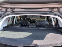 Usado Peugeot 2008 Active 92 CV (67 kW) 2015 Gris / plata SUV