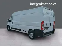 Usado Peugeot Boxer S 140 CV (102 kW) 2023 Blanco Van
