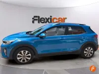 Usado Kia Stonic 101 CV (74 kW) 2024 Gris SUV