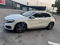 Usado Mercedes GLA200 AMG line 136 CV (100 kW) 2014 Blanco SUV
