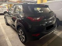 Usado Kia Stonic 99 CV (72 kW) 2022 Negro SUV