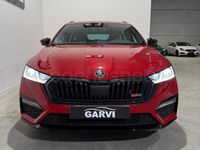 Usado Skoda Octavia RS 245 CV (180 kW) 2021 Rojo Familiar