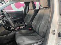 Usado Peugeot 208 Allure 102 CV (75 kW) 2021 Blanco Utilitario