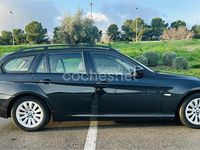 Usado BMW 318 143 CV (105 kW) 2009 Negro Familiar