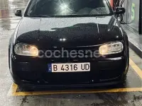 Usado VW Golf III Highline 110 CV (80 kW) 1998 Negro Berlina