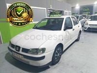 Usado Seat Cordoba Stella 68 CV (50 kW) 2002 Blanco Berlina