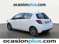 Usado Toyota Yaris Active 99 CV (72 kW) 2016 Blanco Utilitario