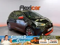 Usado Toyota Aygo x-style 72 CV (52 kW) 2021 Negro Utilitario