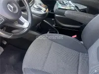Usado Mercedes V200 Avantgarde 163 CV (119 kW) 2019 Azul Monovolumen