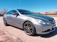 Usado Mercedes E350 231 CV (169 kW) 2009 Gris Coupe