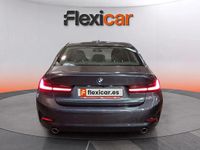 Usado BMW 318 150 HP (110 kW) 2019 Cinzento Sedan