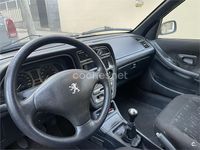Begagnad Peugeot 306 90 HK (66 kW) 2001 Svart Sedan